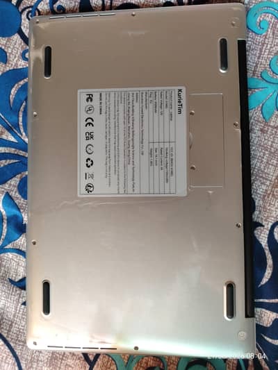 kurietim Laptop 14 inch lushh condition like box pack