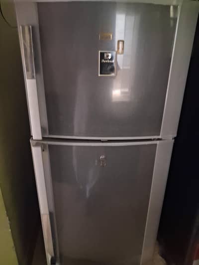 Fridge for sale dawlance good condition