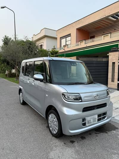 Daihatsu Tanto 2022 Model Brand New Condition