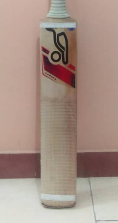 kookaburra hard ball bat