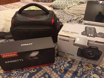 Canon EOS 3000D DSLR Camera with 18-55mm Lens -excellent Condition