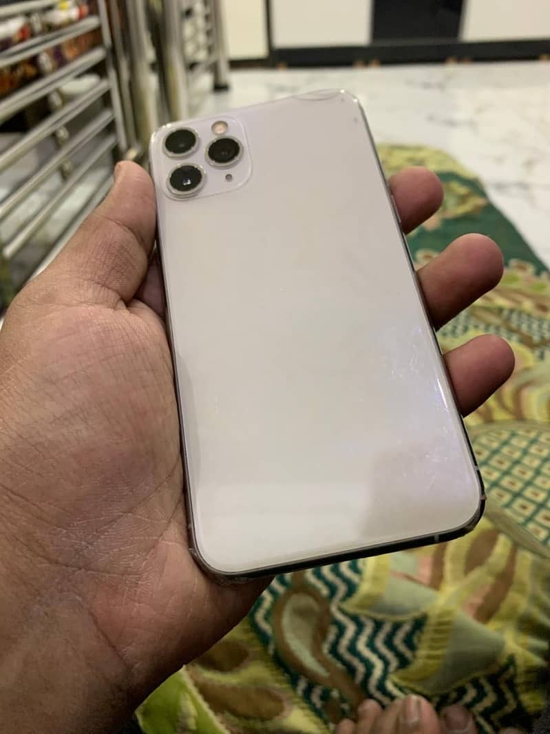 Apple iPhone 11 Pro 11