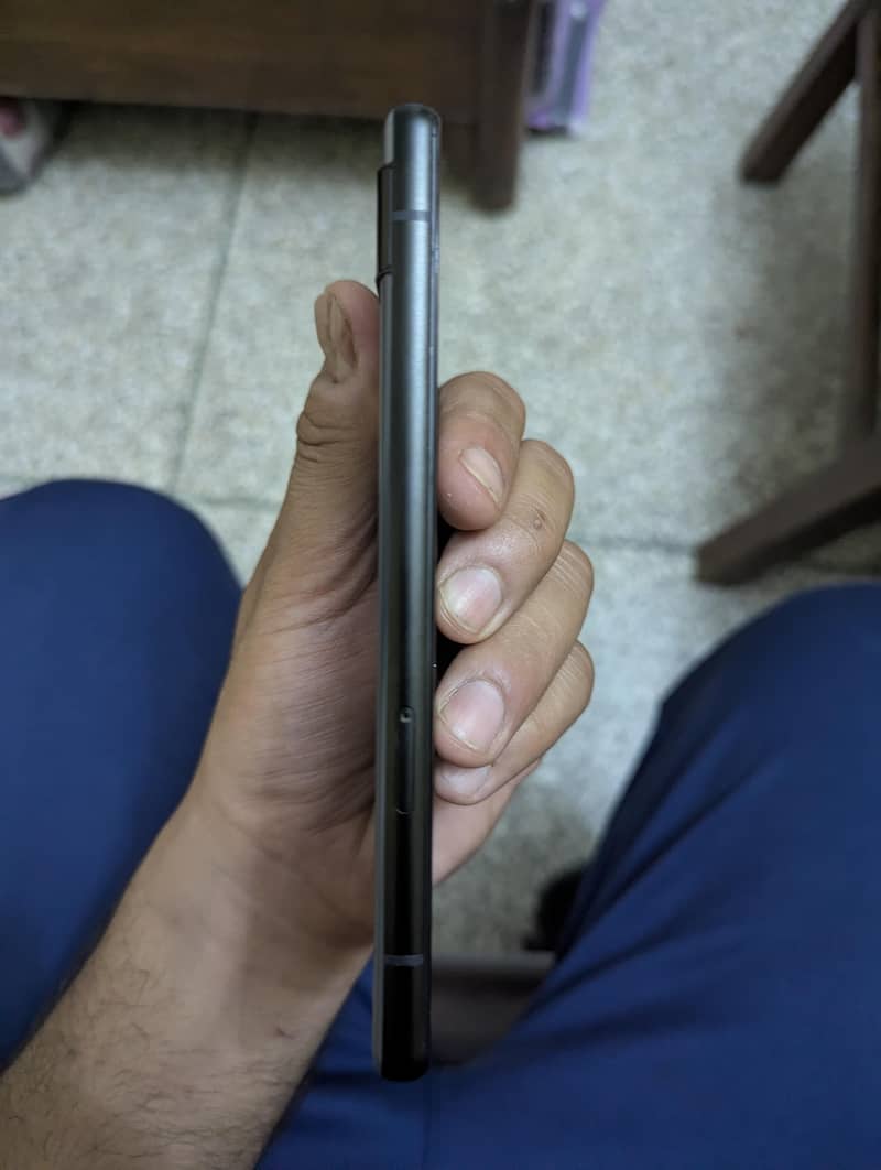 Google Pixel 6a 5