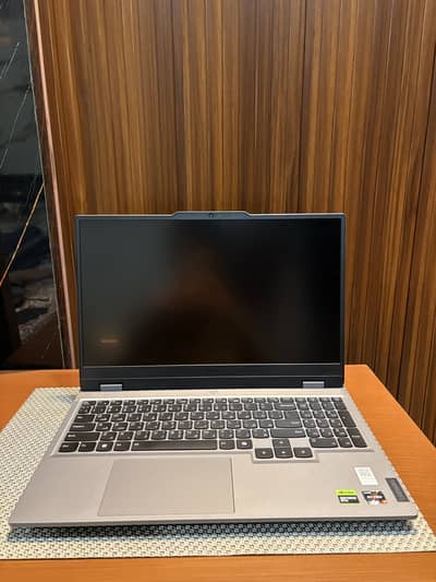 Extreme Gaming: lenovo LOQ 15ARP9 Ryzen 7 7435HS, 24GB RAM, 1TB SSD
