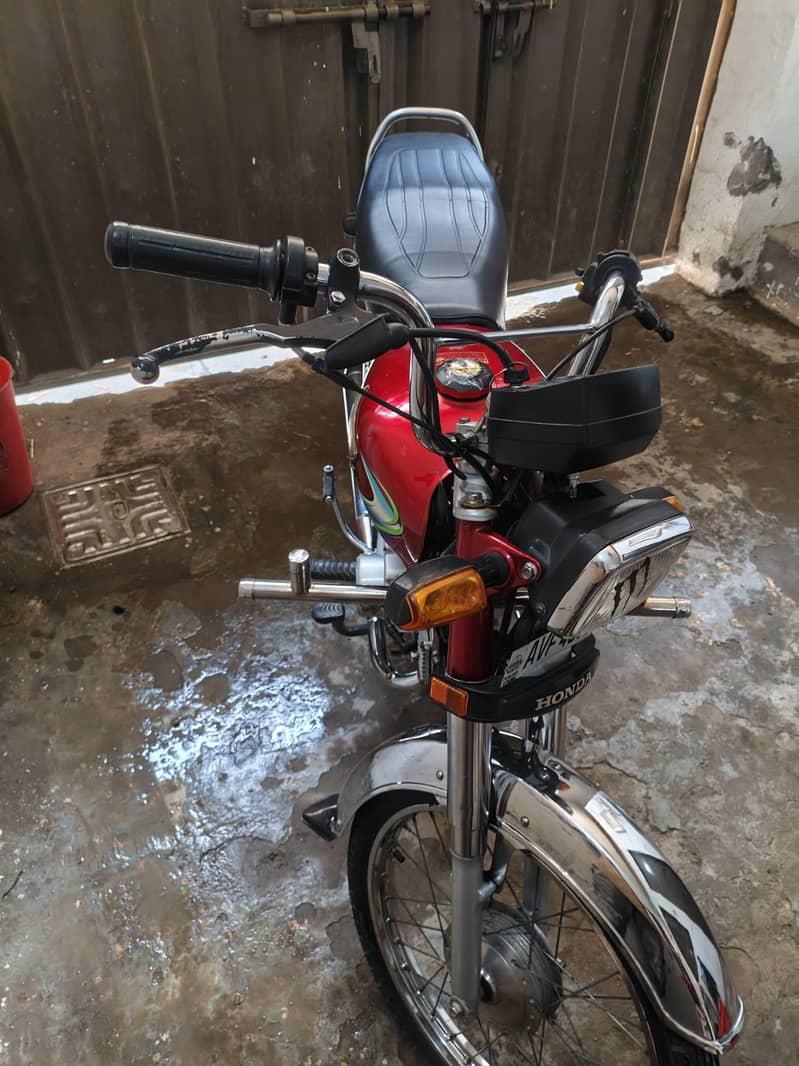 CD 70 2024 MODEL 2
