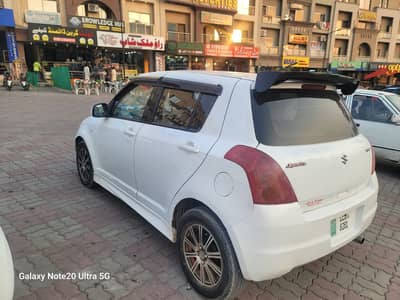 Suzuki Swift DLX 2014 – Excellent Condition | Ready to Drive 2014 Mod
