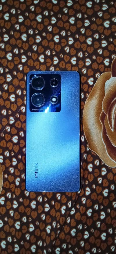Infinix Note 30