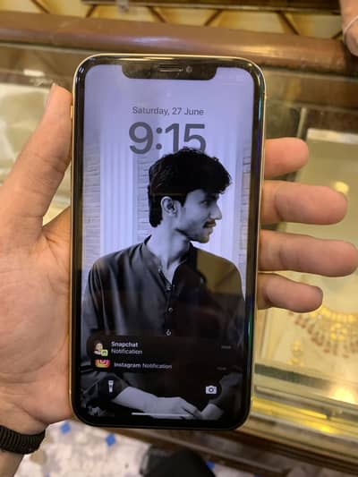 Apple iPhone XR