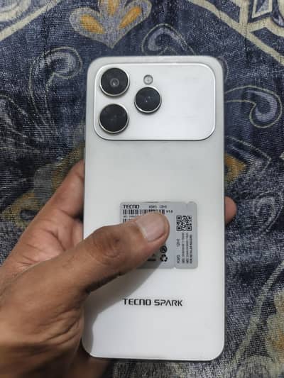 Tecno Spark 40