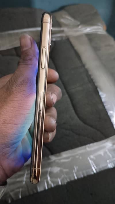 Apple iPhone 11 Pro
