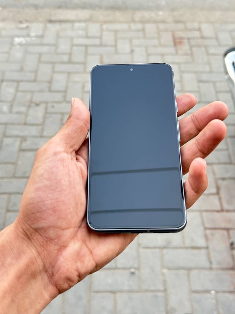 Google Pixel 8 1