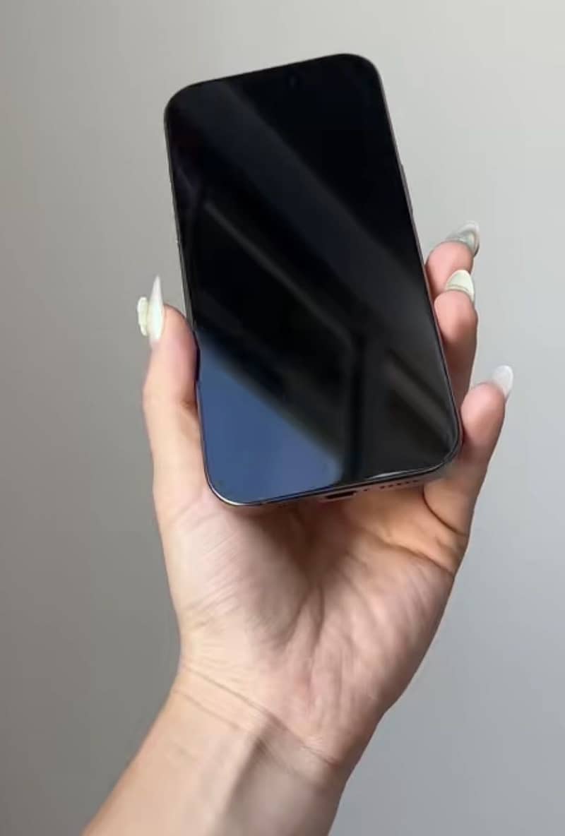 Iphone 16 pro 2