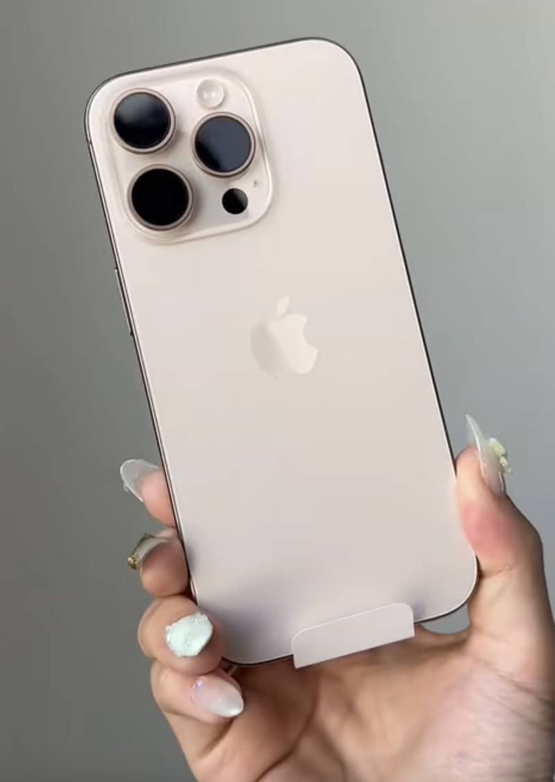 Iphone 16 pro 7