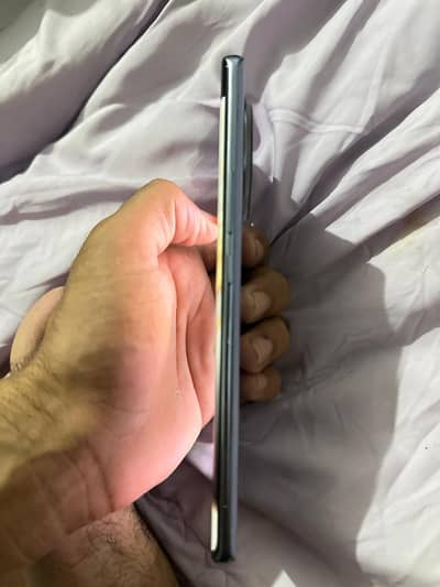 Tecno CAMON 30S