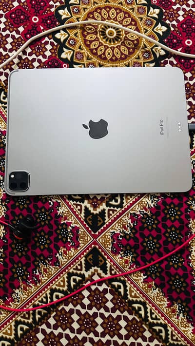 iPad m2 Pro 11 inch 94bh 128