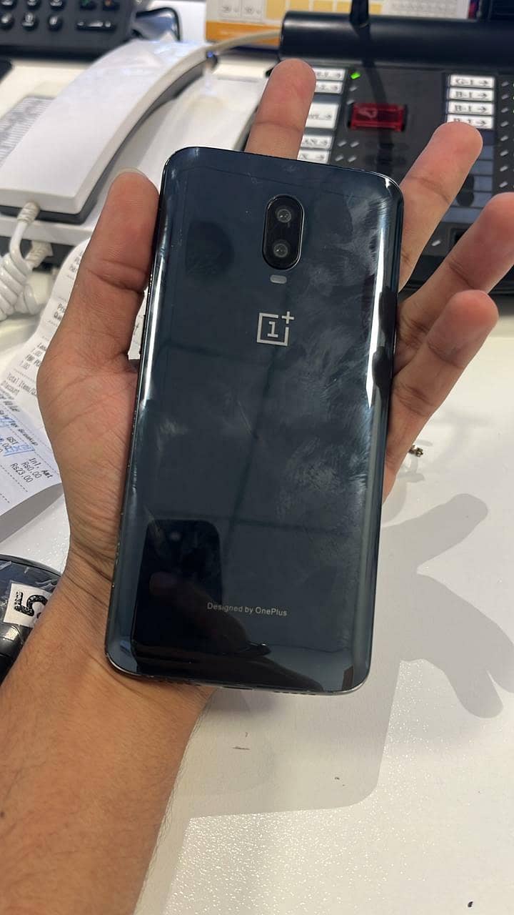 One Plus 6T 3