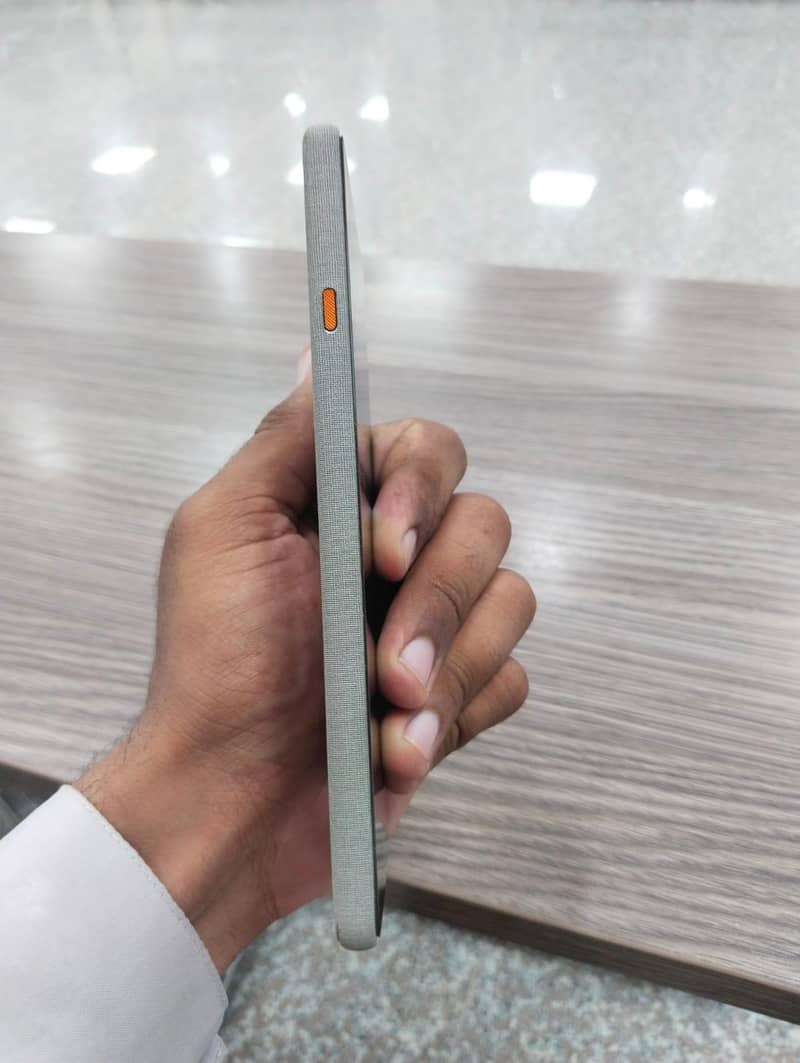 Tecno CAMON 40 2
