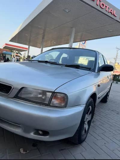 Suzuki Baleno 2001