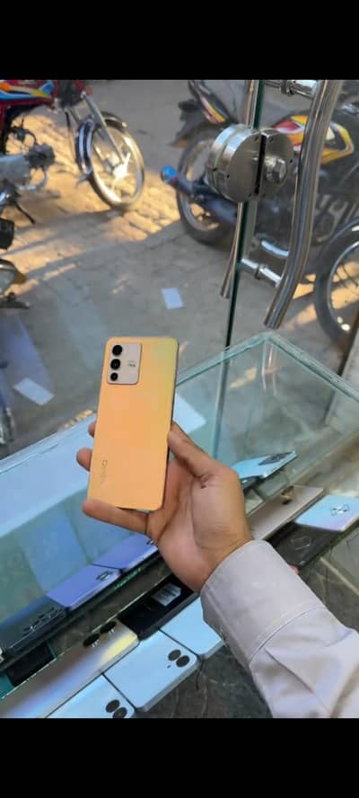 Vivo V23