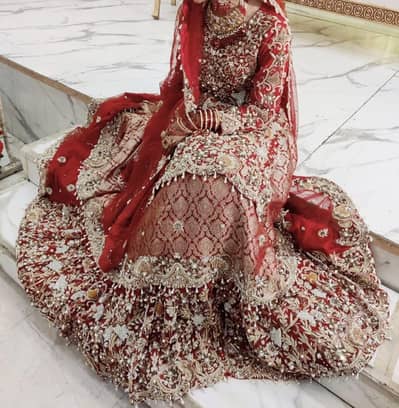 Bridal lehenga  | Bridal outfit| Barat Dress |