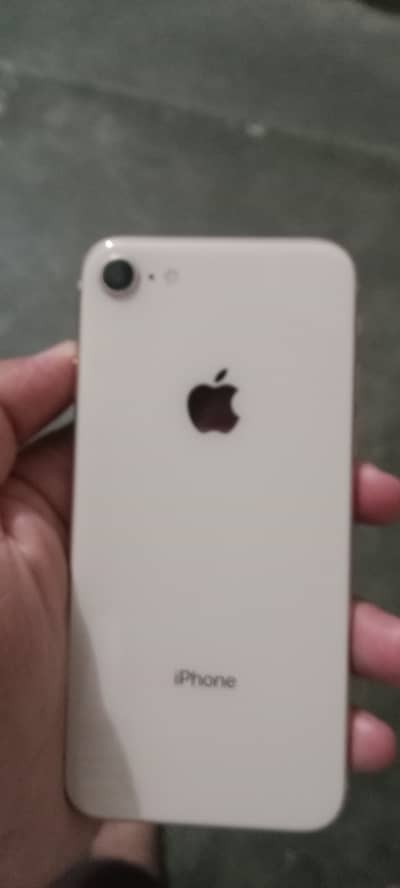 Apple iPhone 8