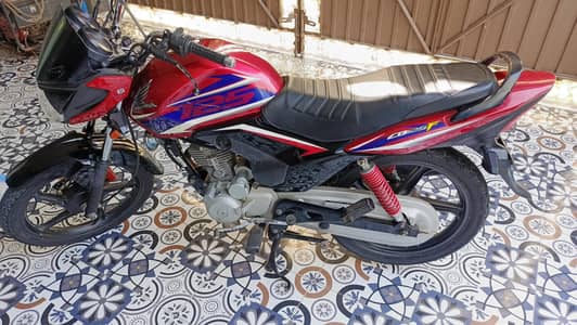 Honda CB125F