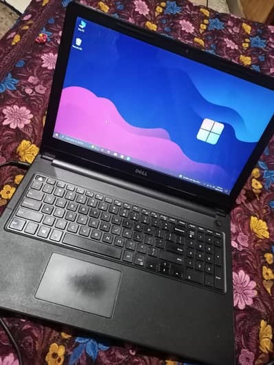 DELL I3 7TH GENERATION WITH 1 TB SSD