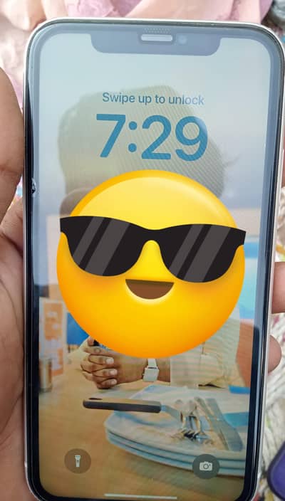 Apple iPhone XR