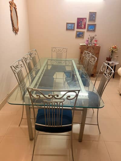 Dining Table set of 8 chairs