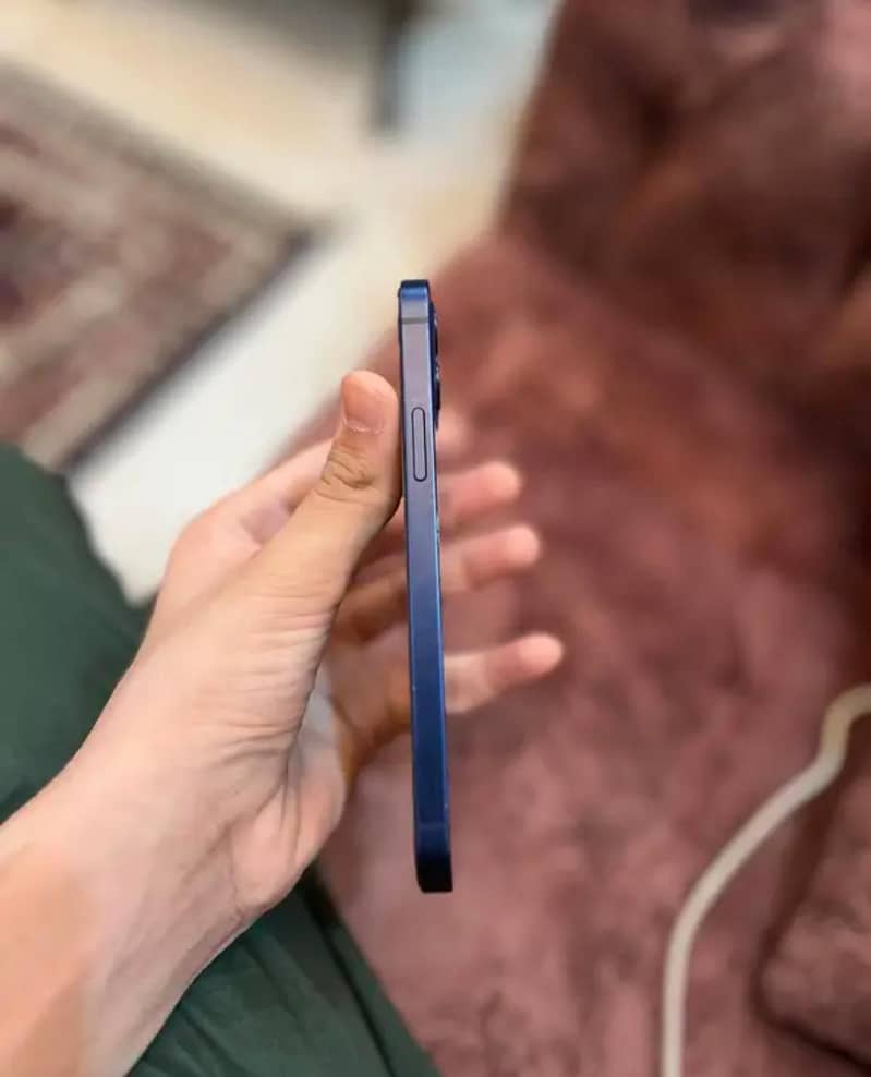 iphone 12 2