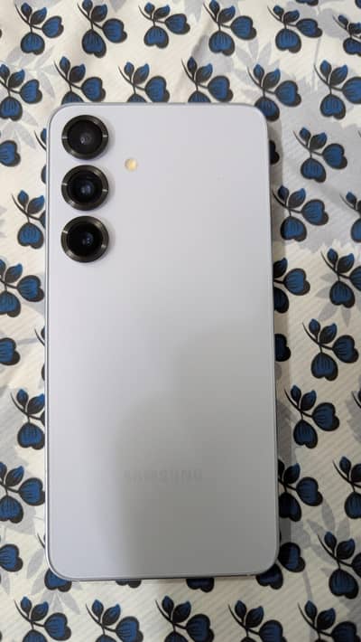 Samsung Mobile S25