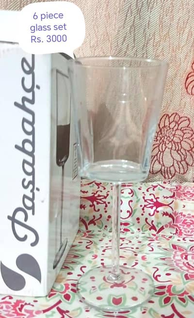 4 glass sets came from Oman, Austria and Turkey
