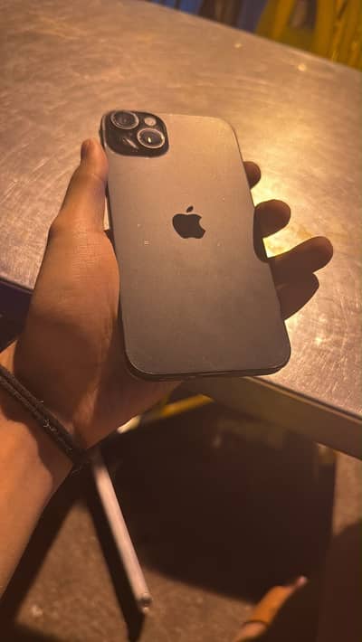 Apple iPhone 15 plus