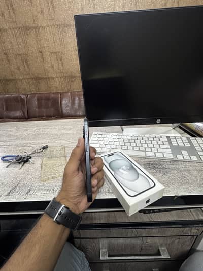 Apple iPhone 15 jv