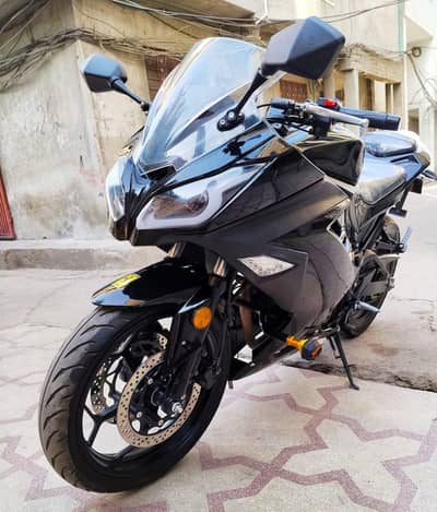 Kawasaki ninja ZX 10R