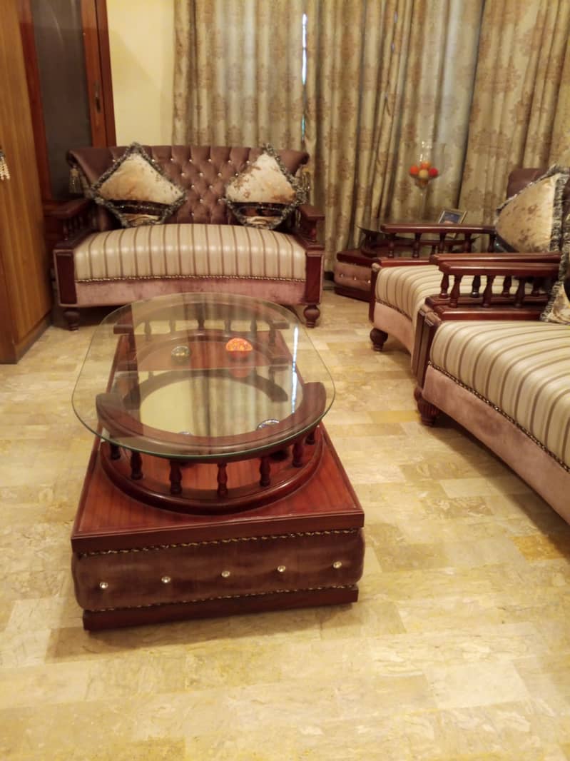 Fancy Sofa Set 18