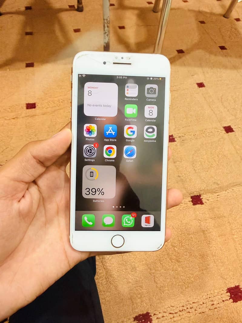 Apple iPhone 8 Plus 2