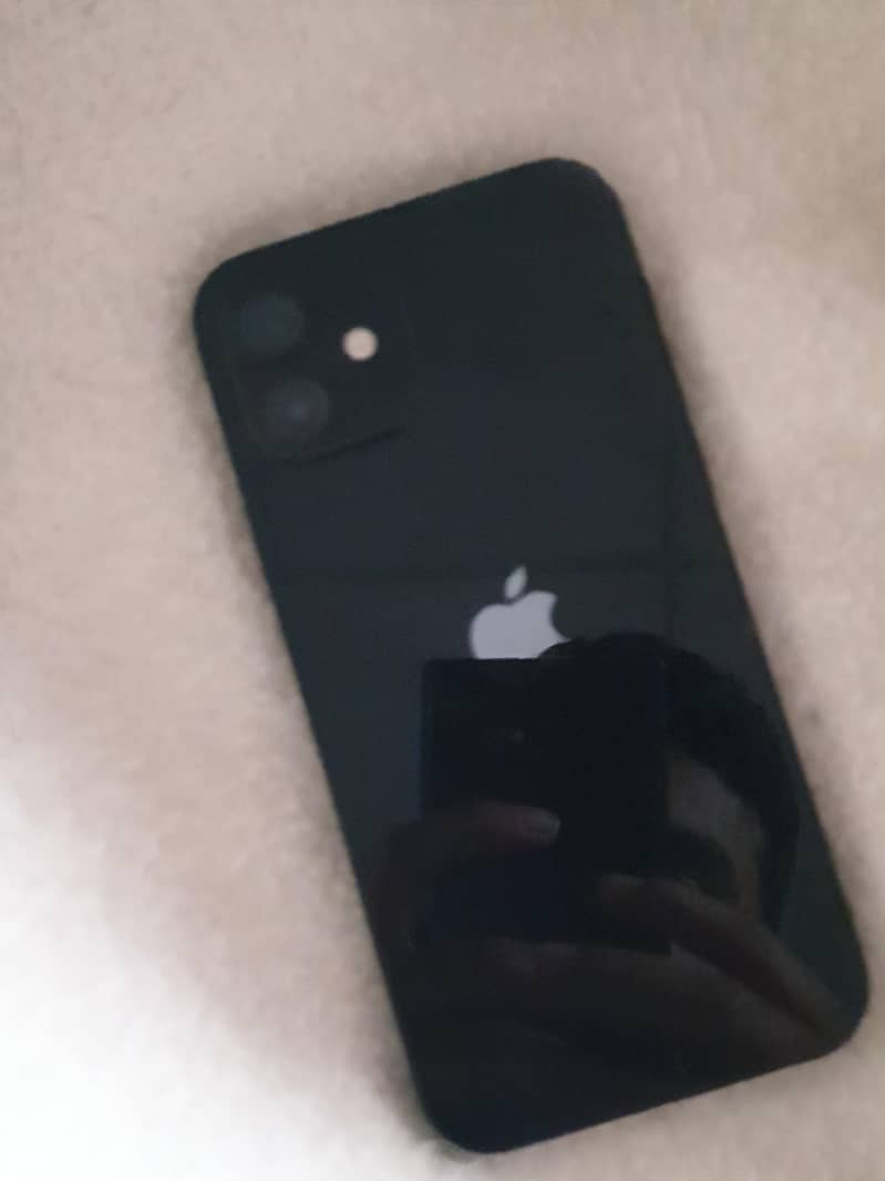 Apple iPhone 12 3