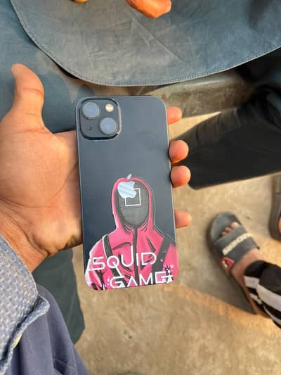 Apple iPhone 13
