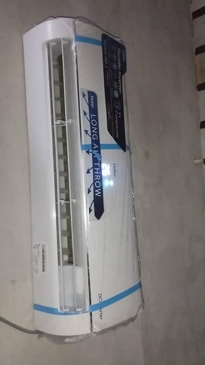 Haier AC DC inverter 1.5 ton urgent for sale/0346=46=45=899