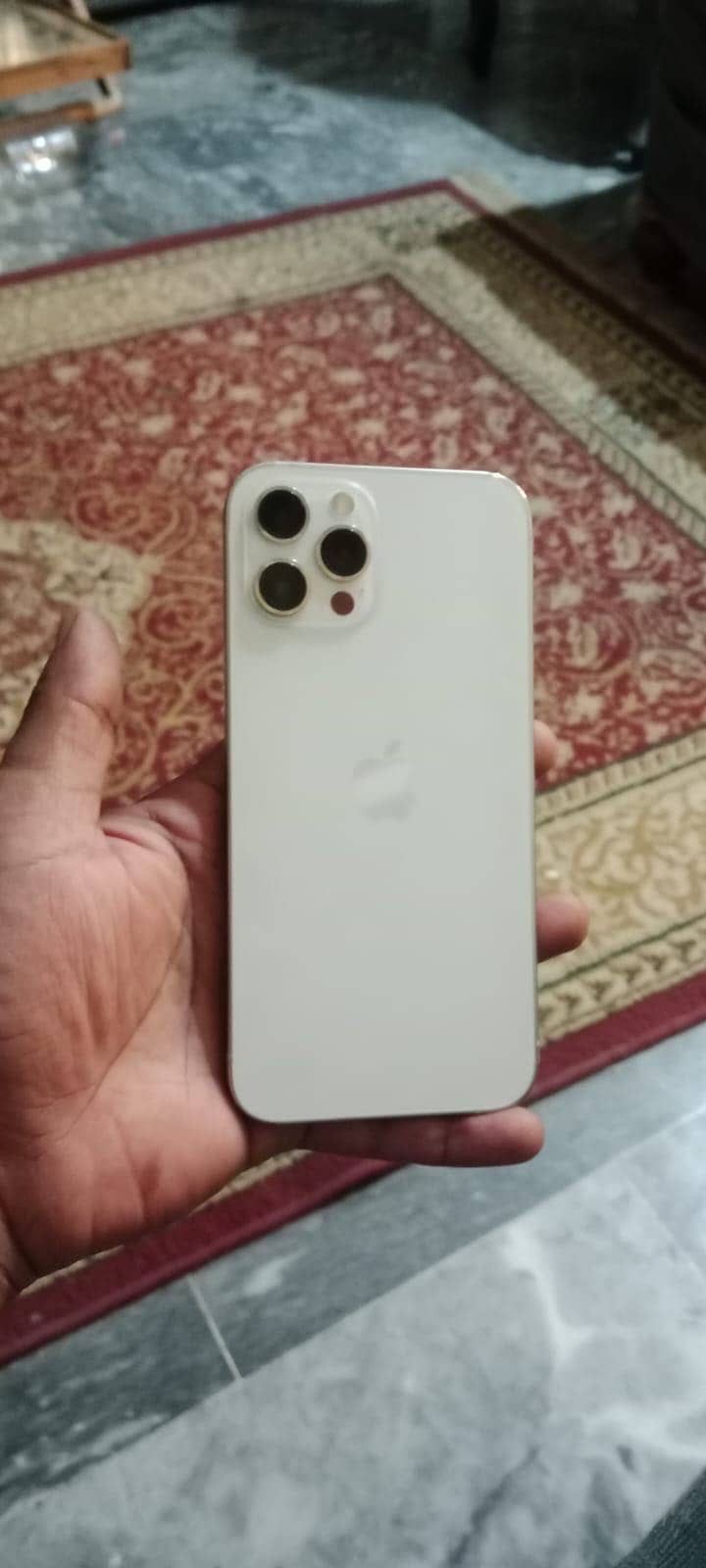 iPhone 12 Pro Max 3