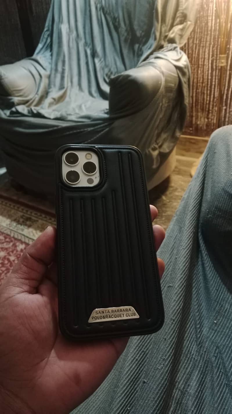 iPhone 12 Pro Max 5