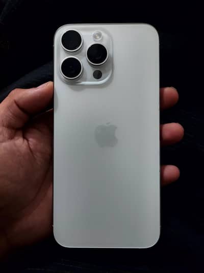 iPhone 15 Pro Max 256gb bypass 10/10