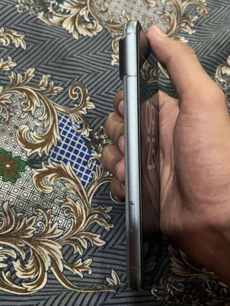 Google Pixel 8 1