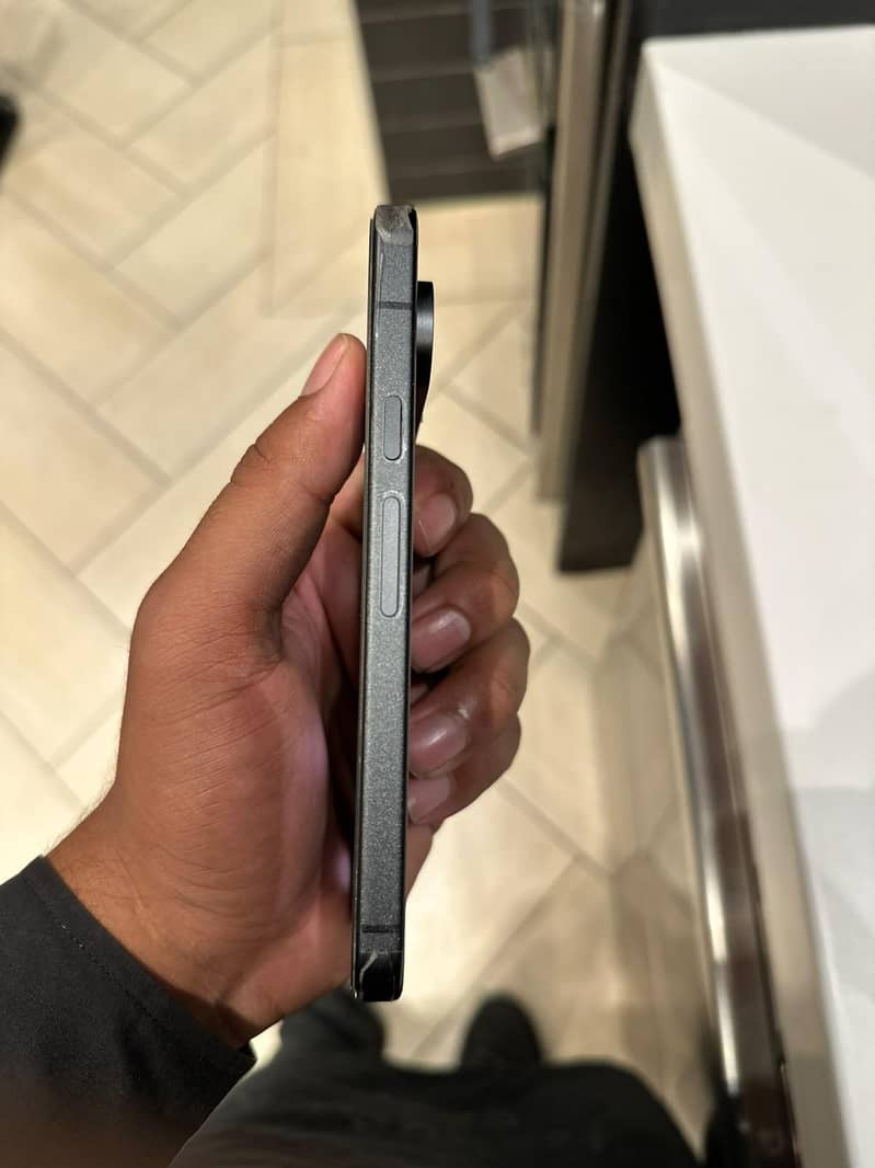 Google Pixel 9 3