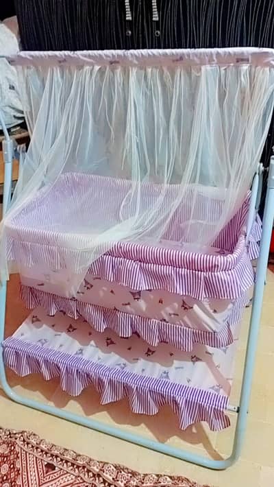 Baby swing
