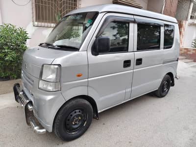 Suzuki Every 2010