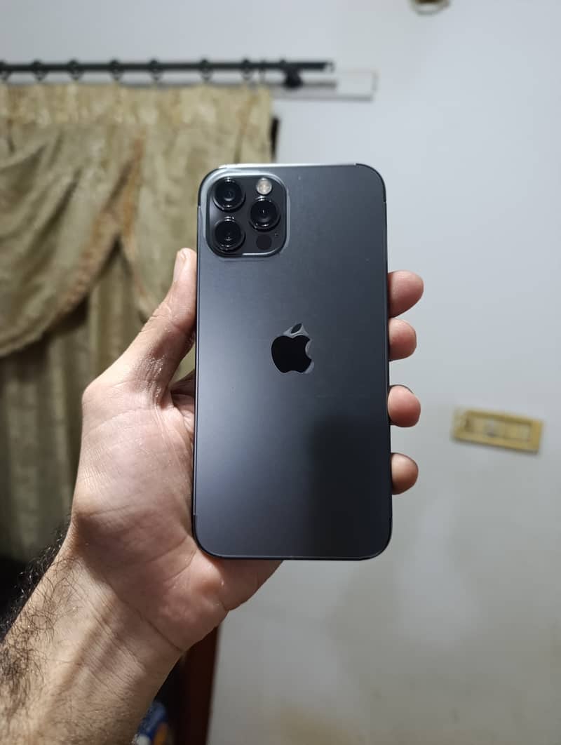 Apple iPhone 12 Pro 0