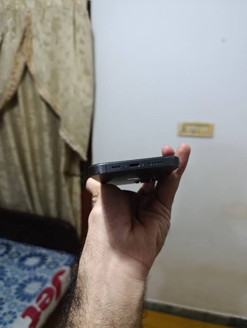 Apple iPhone 12 Pro 3