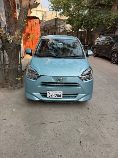Daihatsu Mira 2019